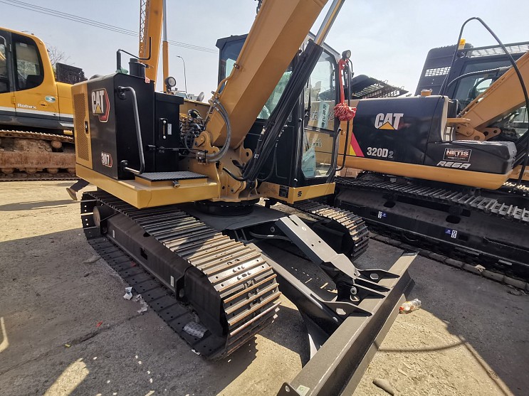 2020 CAT 307 